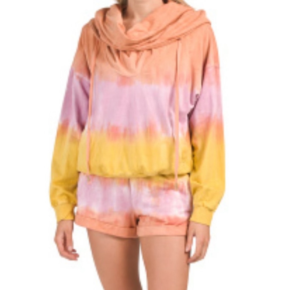 Young Fabulous & Broke Piper sweatshirt & shorts SET. SZ MED in both